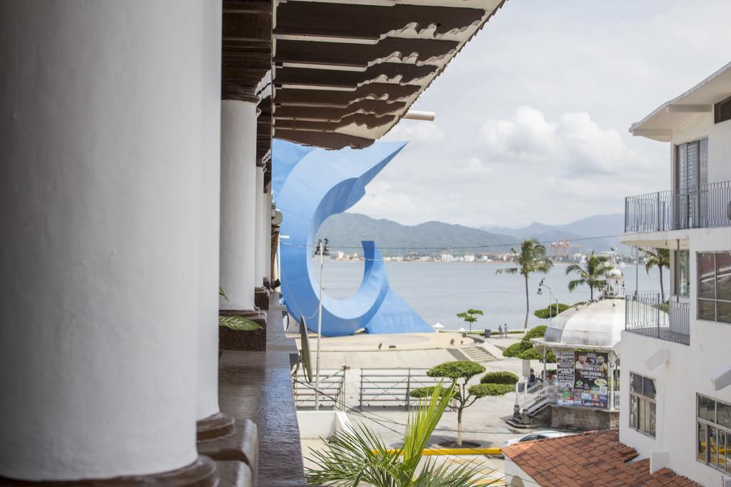Hotel Colonial Manzanillo Luaran gambar